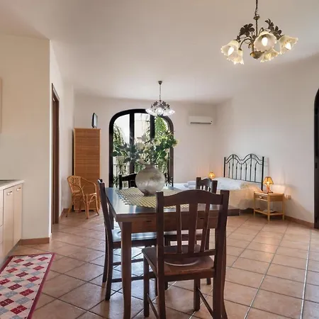 Monolocale 900 Racale