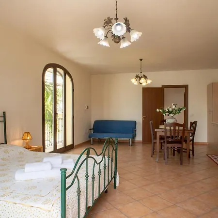 Monolocale 900 Appartement Racale